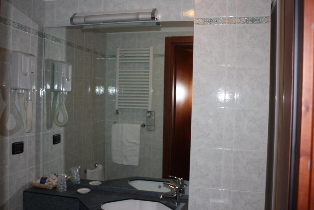 Hotel Tre Denti Cantalupa Quarto foto